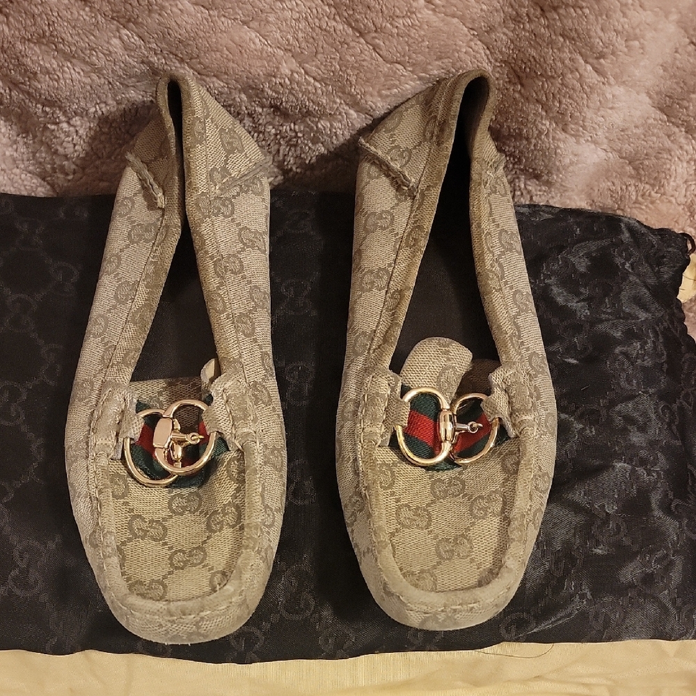 Gucci Tan Moccasins with Horsebit Detail - Picture 1 of 7